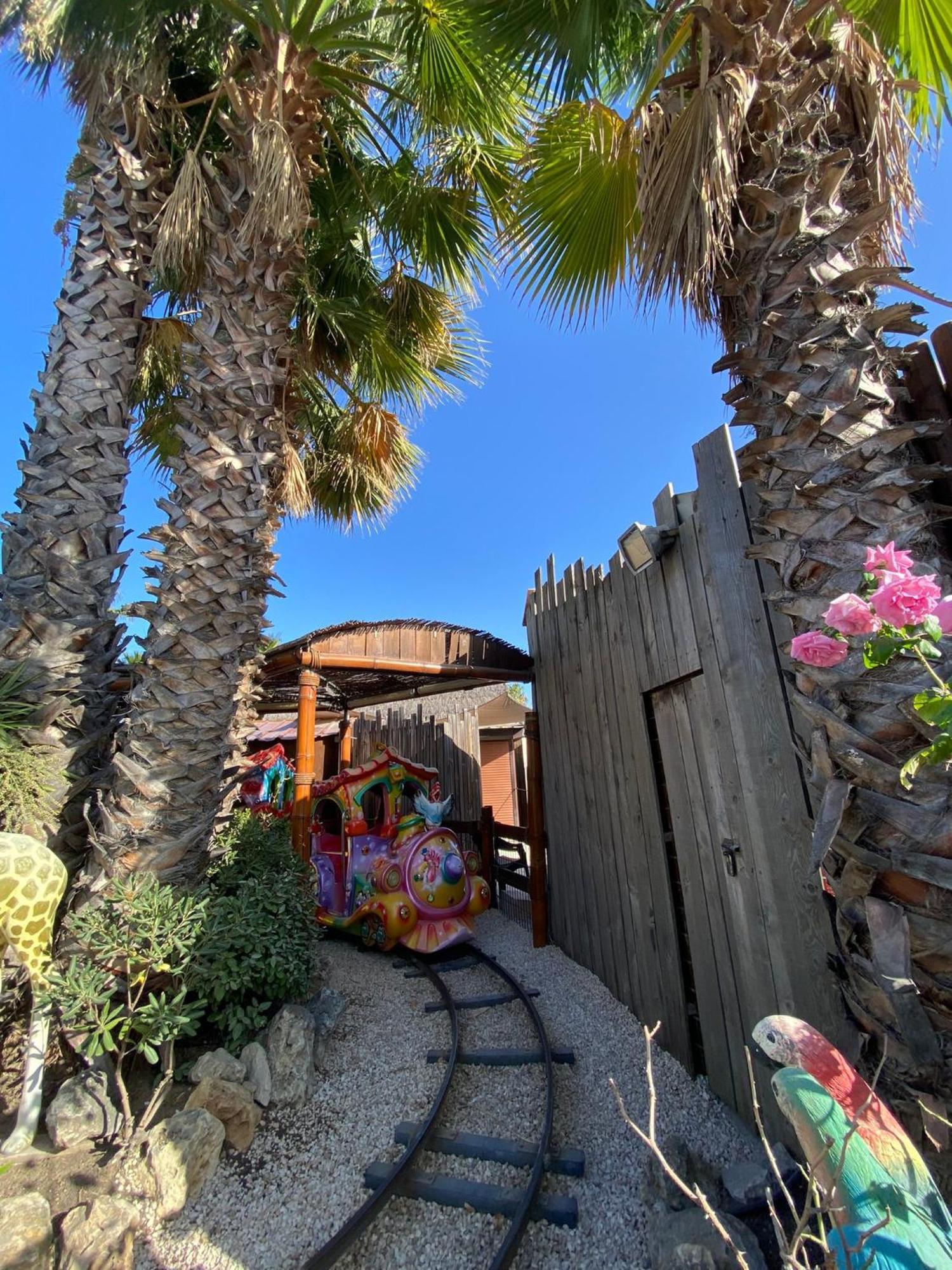 Mobil Homes Vacances Grimaud Kültér fotó