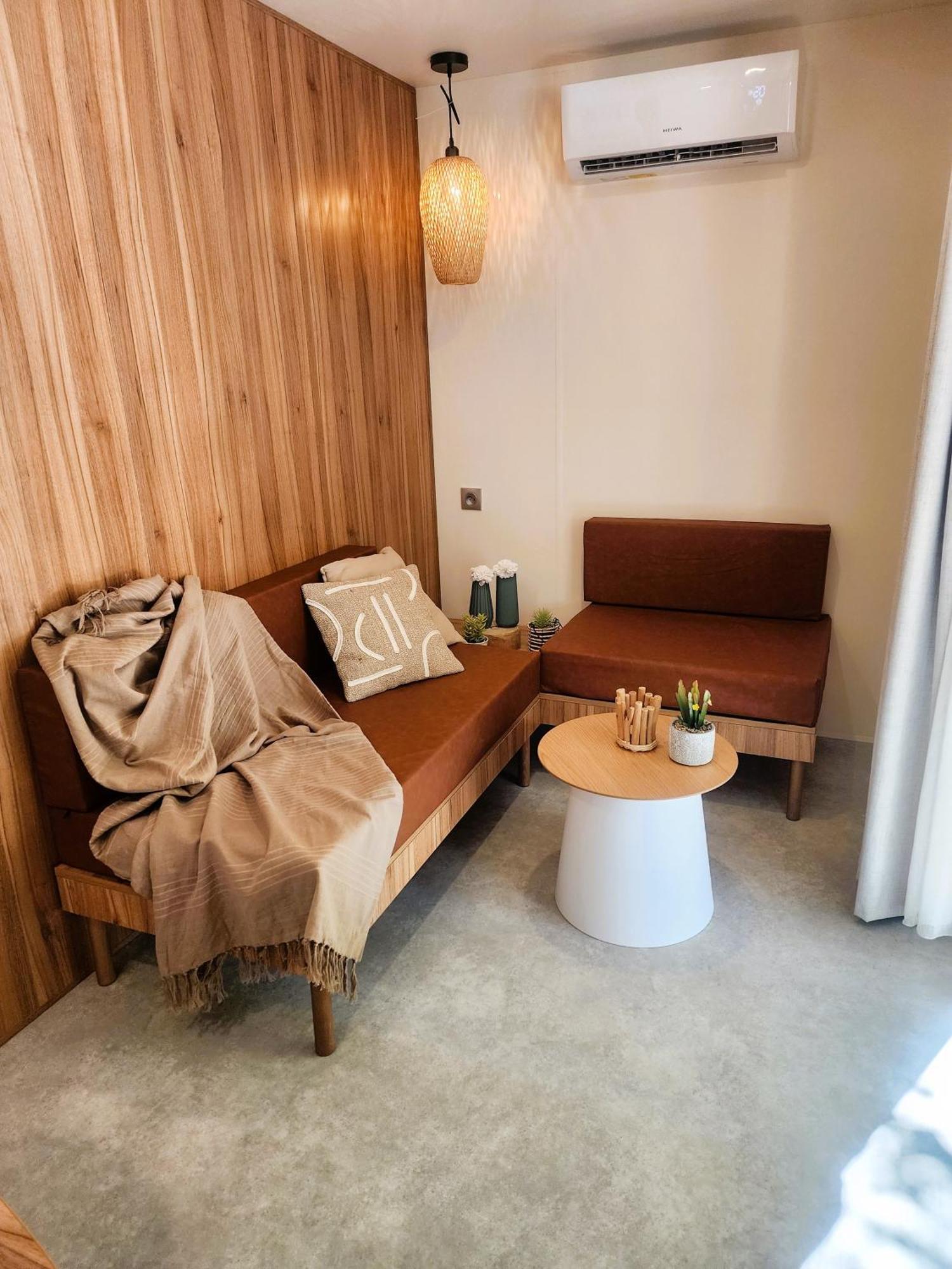 Mobil Homes Vacances Grimaud Kültér fotó